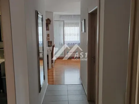 Prodaja, četvorosoban stan, 80m², Veternička rampa, Novi Sad Sve Podlokacije - image 9