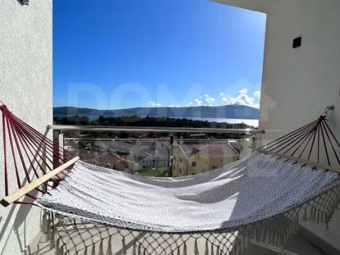 Izdavanje, dvosoban stan, 80m², Tivat, Crna Gora - image 2