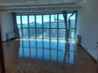 Izdavanje, poslovni prostor, 200m², Preko Morače, Podgorica