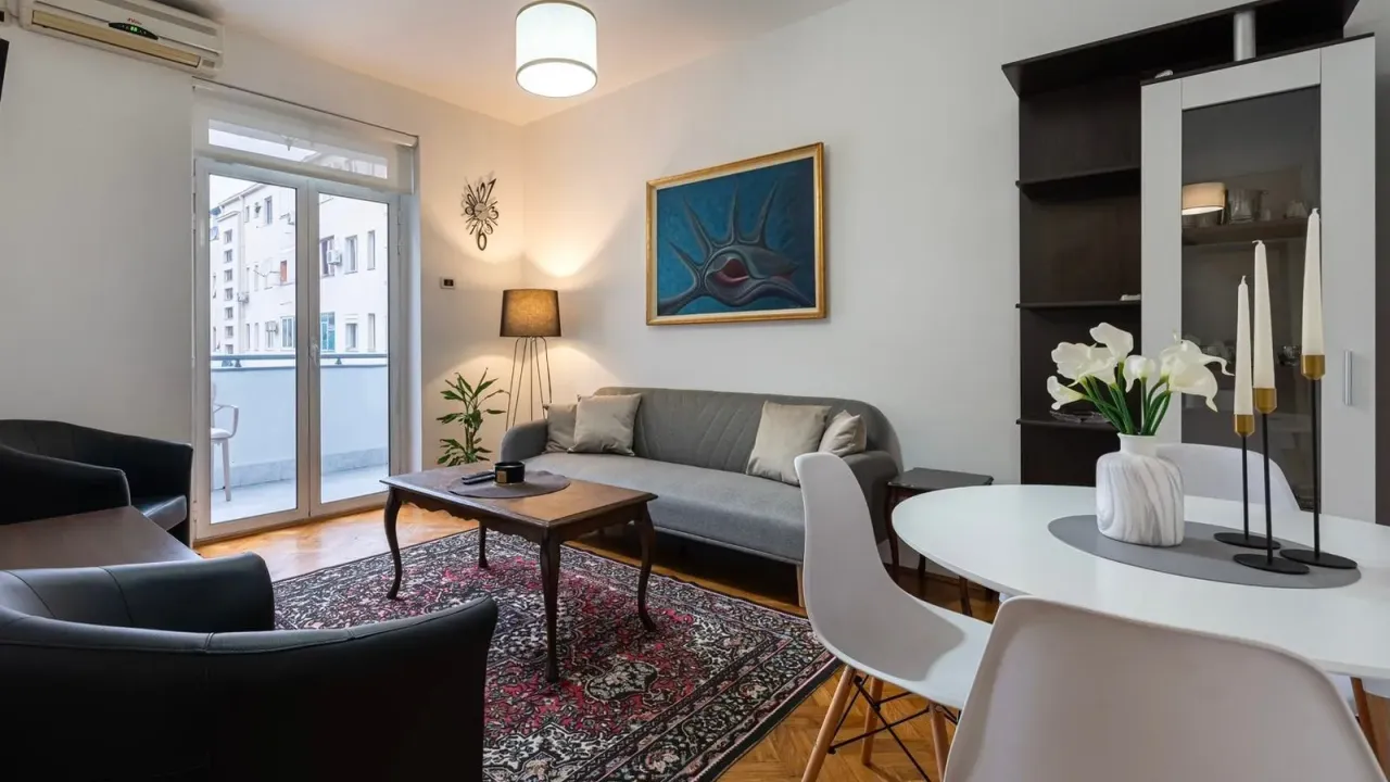 Izdavanje, stan, 40m², Centar, Podgorica