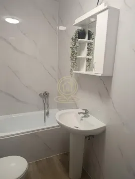 Izdavanje, dvosoban stan, 55m², Centar, Novi Sad - image 12
