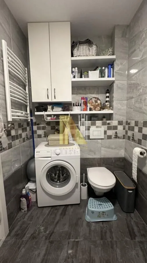 Prodaja, trosoban stan, 73m², Klisa, Novi Sad Sve Podlokacije