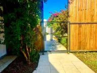 Rent, house, 450m², Donja Gorica, Podgorica - image 13