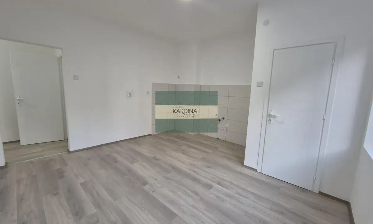 Sale, one bedroom apartment, 39m², Centar, Jagodina