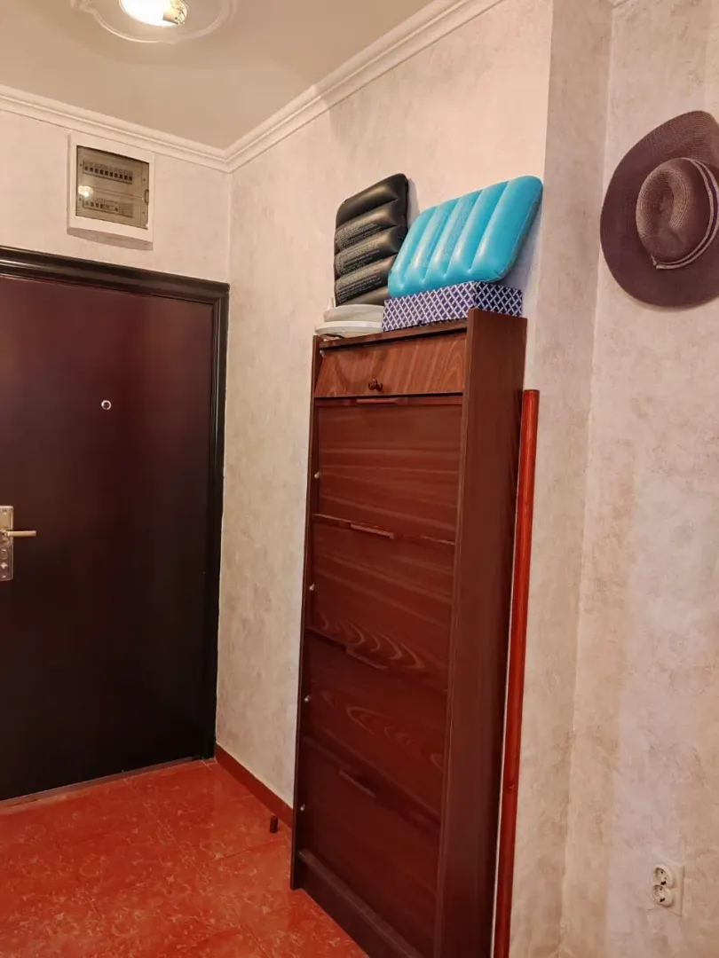 Izdavanje, jednosoban stan, 42m², Rozino, Budva