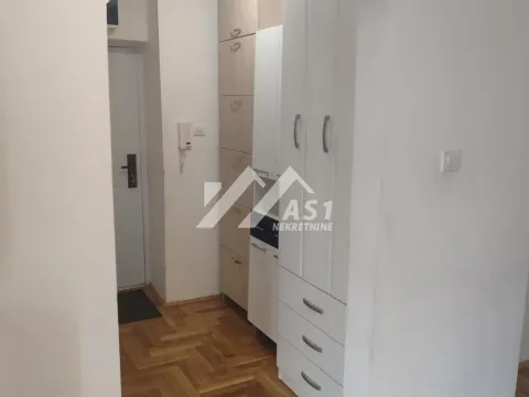 Izdavanje, jednosoban stan, 37m², Grbavica, Novi Sad Sve Podlokacije - image 5