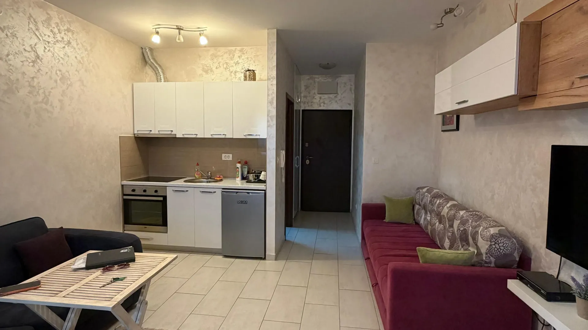 Sale, studio apartment, 36m², Bečići, Budva
