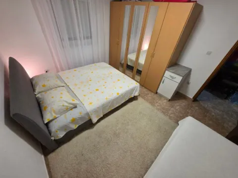 Rent, two bedroom apartment, 64m², Sutomore, Bar - image 2