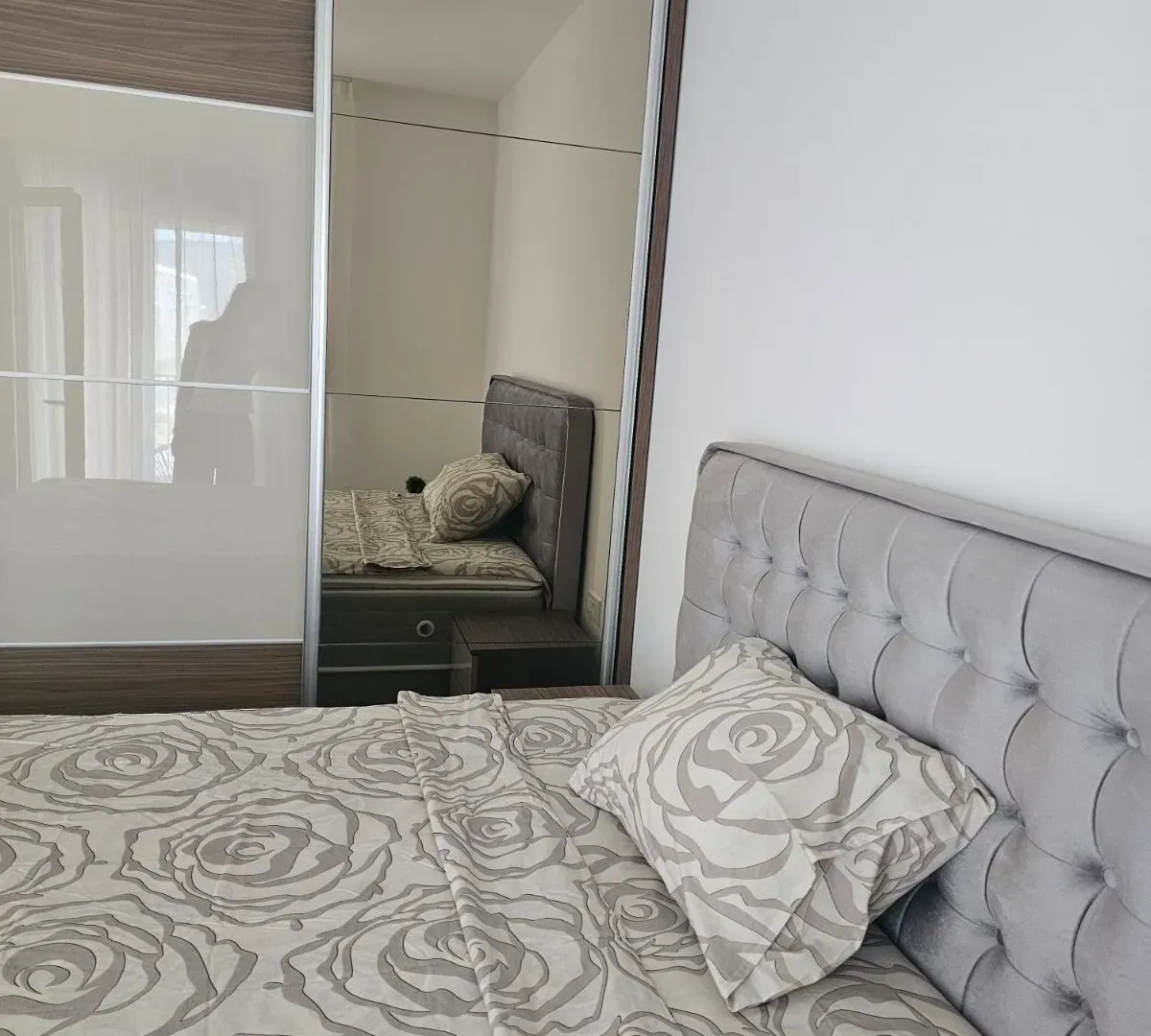 Izdavanje, dvosoban stan, 48m², City Kvart, Podgorica