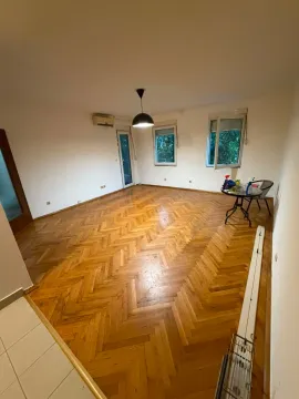 Prodaja, trosoban stan, 87m², Blok 9, Podgorica - image 2