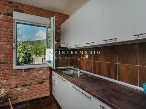 Sale, one bedroom apartment, 52m², Topla, Herceg Novi - image 2