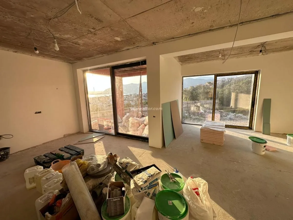 Prodaja, kuća, 230m², Tivat, Crna Gora
