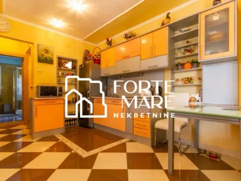 Prodaja, jednosoban stan, 60m², Herceg Novi, Crna Gora - image 7