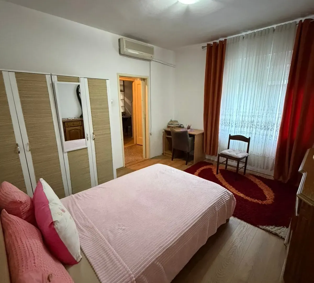 Rent, house, 80m², Pobrežje, Podgorica