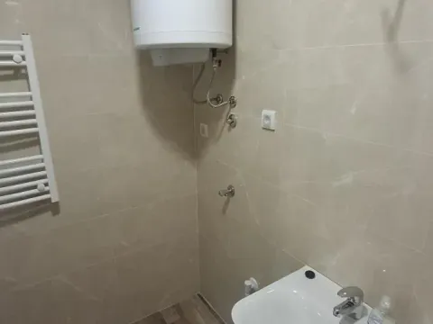 Izdavanje, četvorosoban stan, 88m², Telep, Novi Sad Sve Podlokacije - image 8