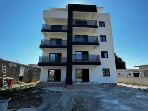 Prodaja, trosoban stan, 75m², Polje, Bar - image 11