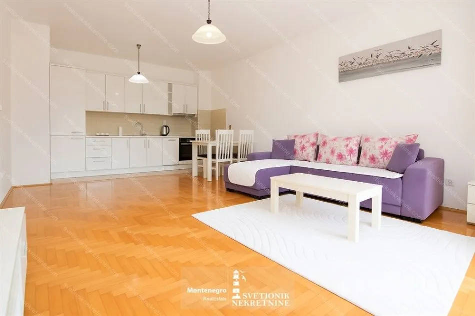Prodaja, jednosoban stan, 58m², Topla, Herceg Novi