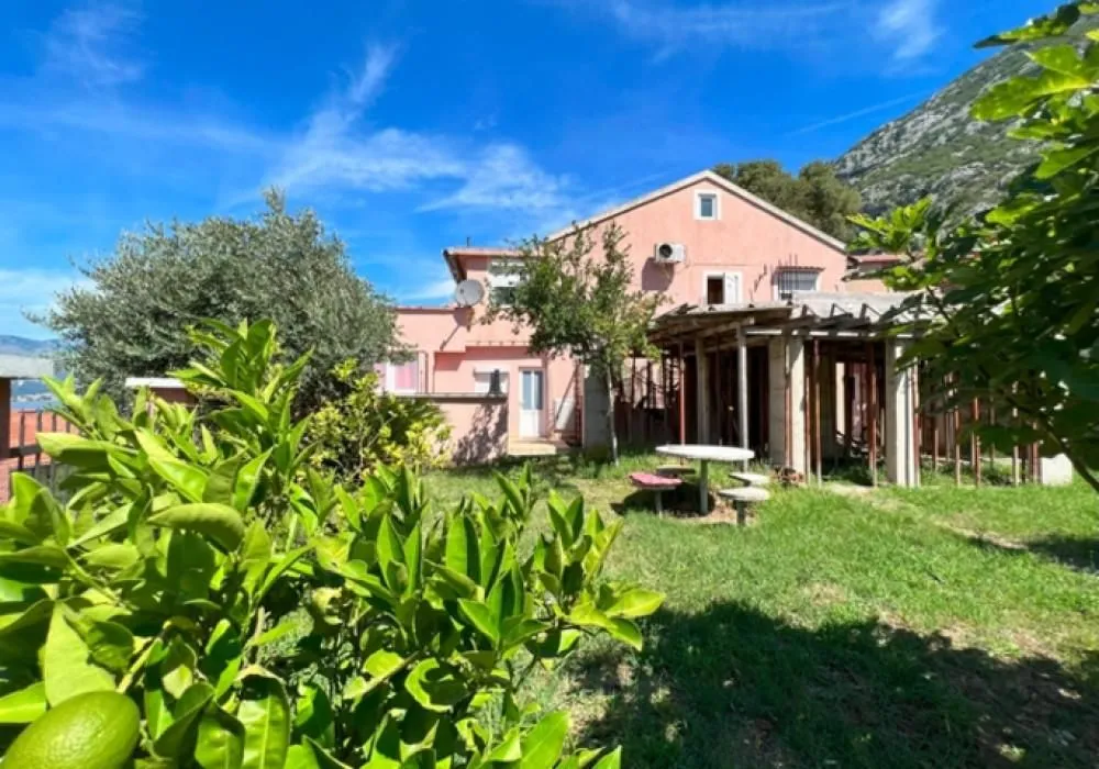 Prodaja, kuća, 200m², Kotor, Crna Gora