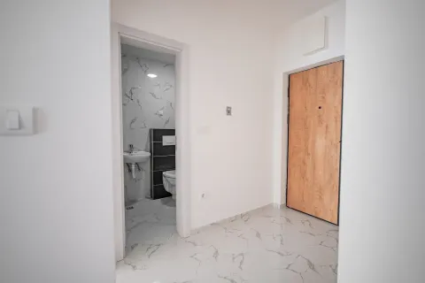 Sale, one bedroom apartment, 46m², Podkošljun, Budva - image 6