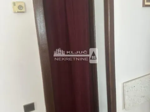 Izdavanje, dvosoban stan, 41m², Vračar Hram, Vračar Sve Podlokacije - image 12