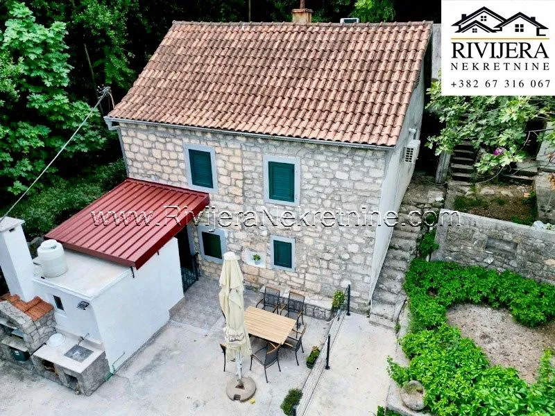 Prodaja, kuća, 100m², Muo, Kotor