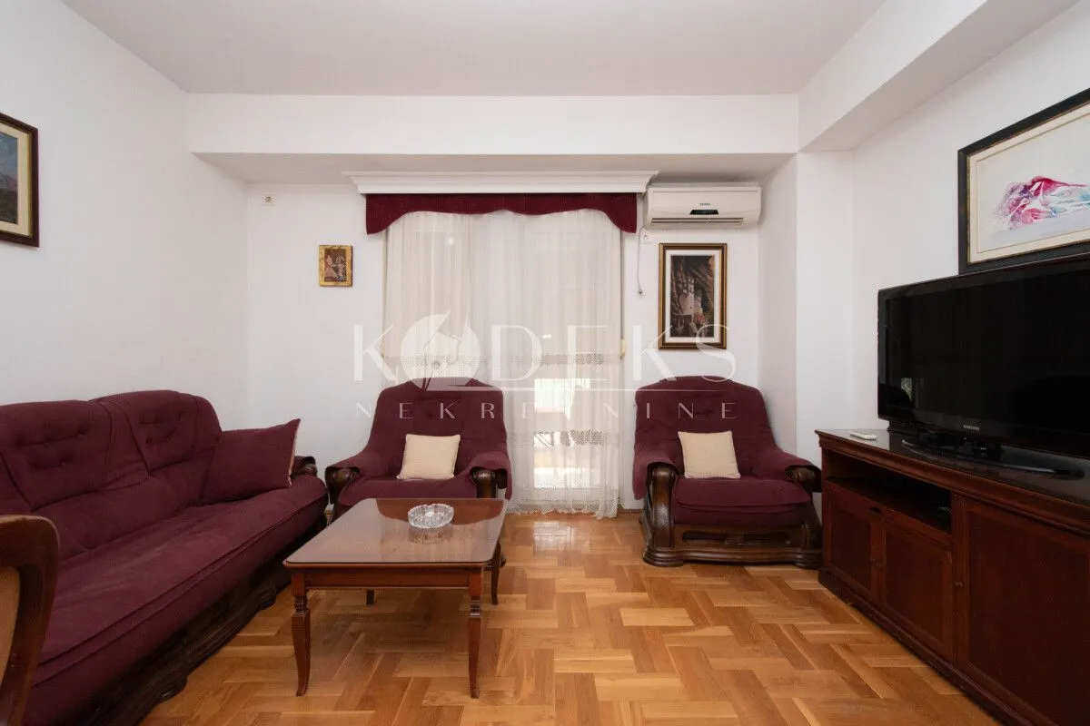 Rent, two bedroom apartment, 54m², Blok 9, Podgorica