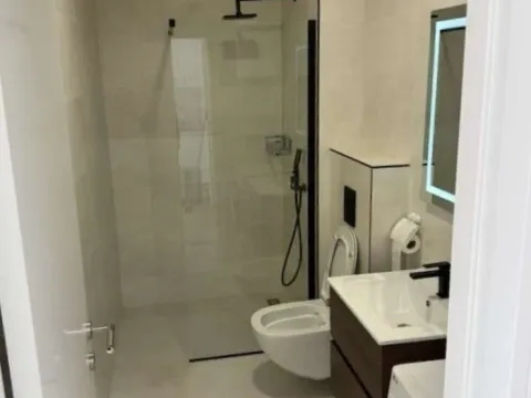 Izdavanje, stan, 40m², Bečići, Budva - image 10