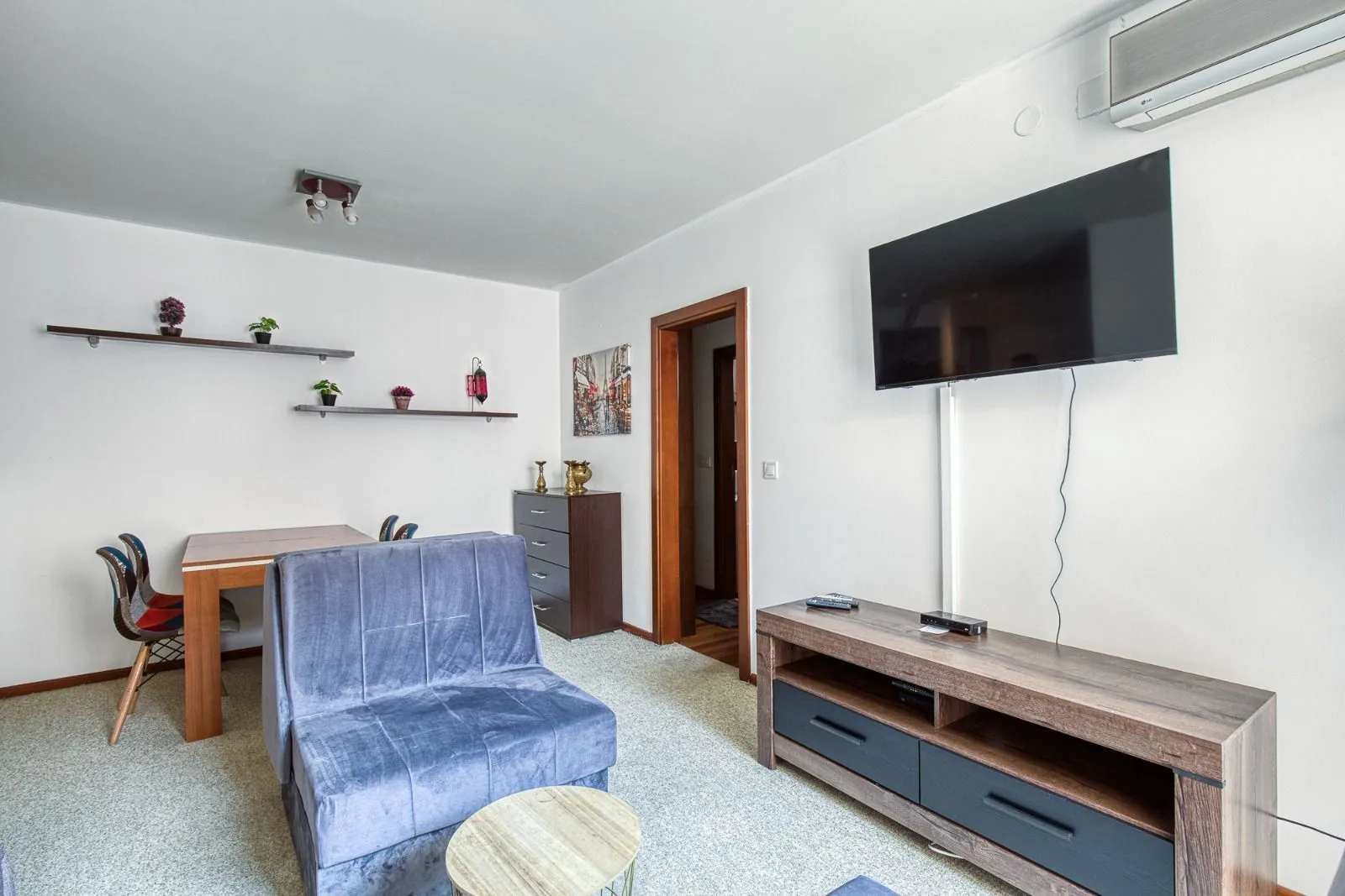 Rent, one bedroom apartment, 40m², Budva, Crna Gora