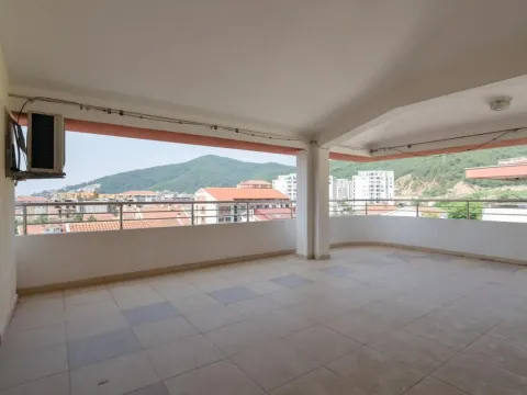 Prodaja, četvorosoban stan, 222m², Podmaine, Budva - image 3