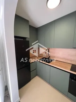Rent, two bedroom apartment, 55m², Savski Venac, Beograd - image 4
