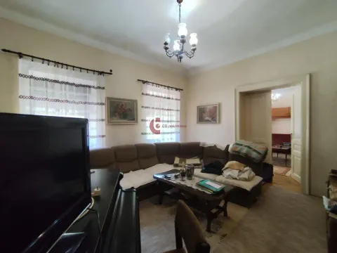 Sale, house, 206m², Centar, Subotica - image 8