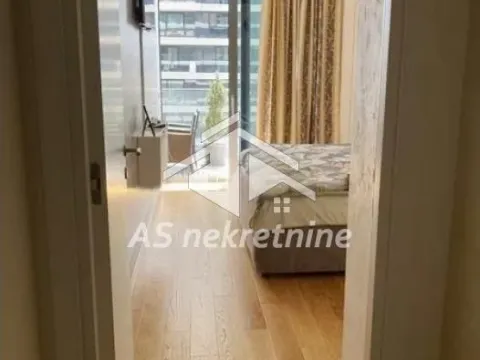 Rent, two bedroom apartment, 63m², Savski Venac, Beograd - image 9