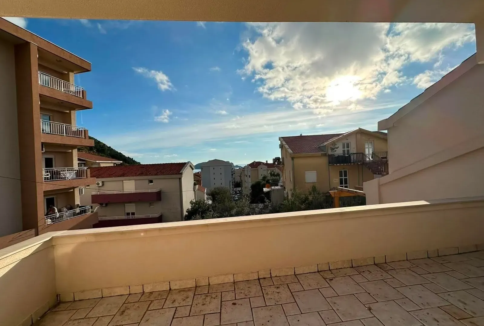 Sale, two bedroom apartment, 82m², Lazi, Budva