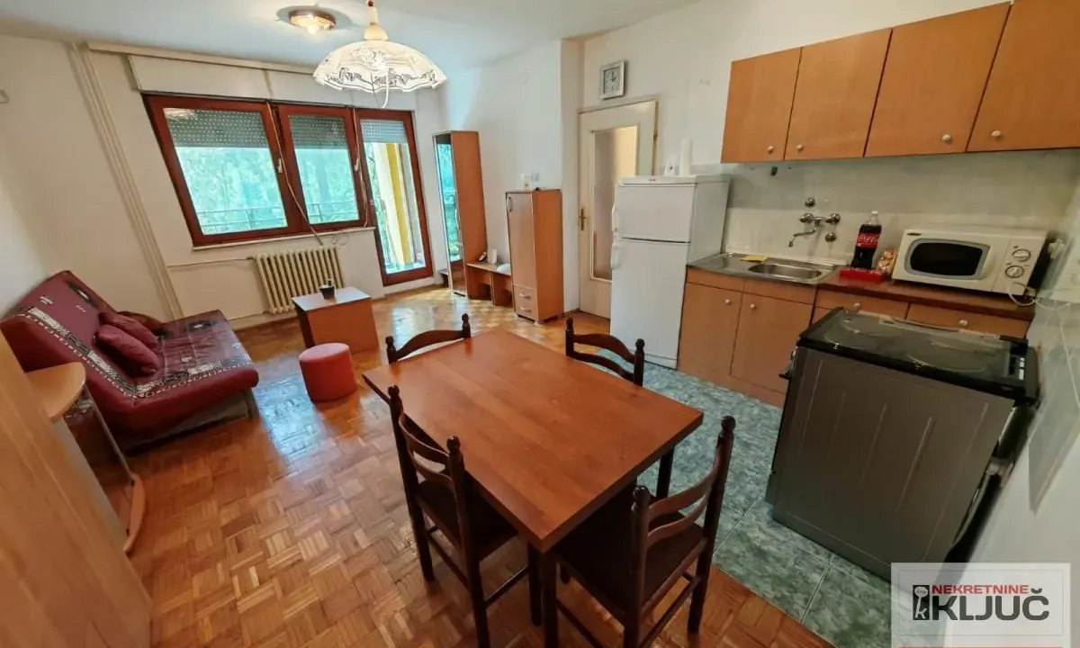 Prodaja, jednosoban stan, 40m², Novo naselje, Novi Sad