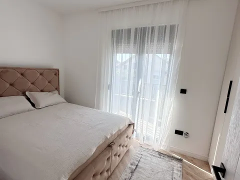 Izdavanje, jednosoban stan, 60m², Stari Aerodrom, Podgorica - image 3