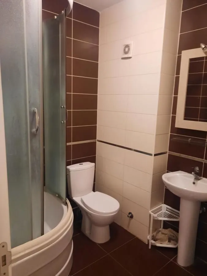 Izdavanje, dvosoban stan, 41m², Liman 3, Novi Sad Sve Podlokacije
