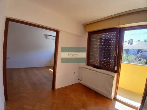 Prodaja, jednosoban stan, 44m², Centar, Jagodina - image 2