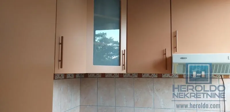 Sale, two bedroom apartment, 68m², Kajsijar, Jagodina