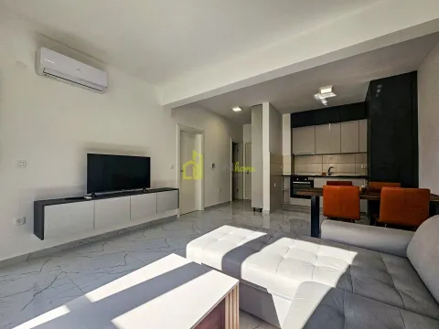 Izdavanje, stan, 45m², Tivat, Crna Gora - image 8