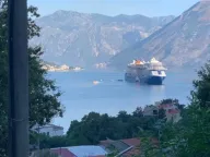 Izdavanje, dvosoban stan, 75m², Dobrota, Kotor - image 9