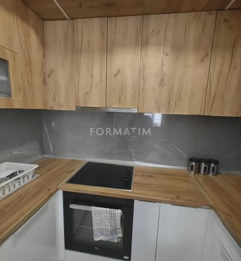 Rent, four bedroom apartment, 65m², Bulbulder, Zvezdara Sve Podlokacije