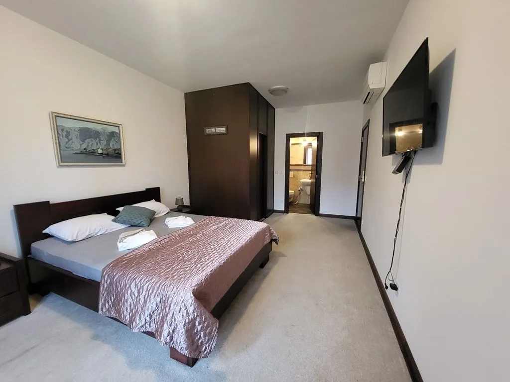 Prodaja, trosoban stan, 126m², Kostanjica, Kotor