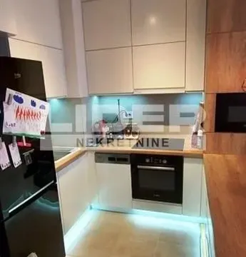 Izdavanje, dvosoban stan, 75m², Voždovac Sve Podlokacije, Beograd - image 3