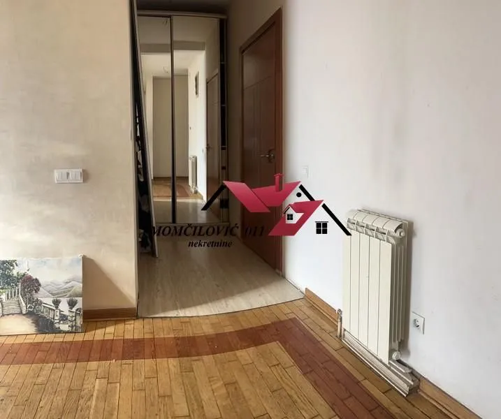 Prodaja, trosoban stan, 84m², Fon (Fon - Bilećka), Voždovac Sve Podlokacije