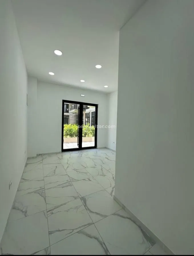 Rent, office space, 50m², Seljanovo, Tivat