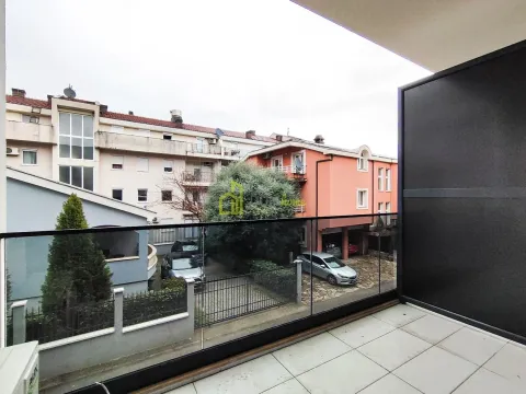 Prodaja, jednosoban stan, 42m², Momišići, Podgorica - image 7