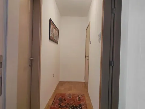 Rent, three bedroom apartment, 95m², Preko Morače, Podgorica - image 13