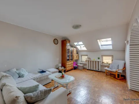 Prodaja, trosoban stan, 105m², Centar, Kruševac - image 1