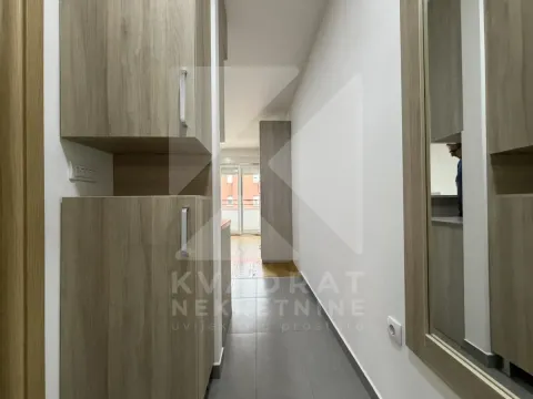 Izdavanje, garsonjera, 24m², Tuški Put, Podgorica - image 6