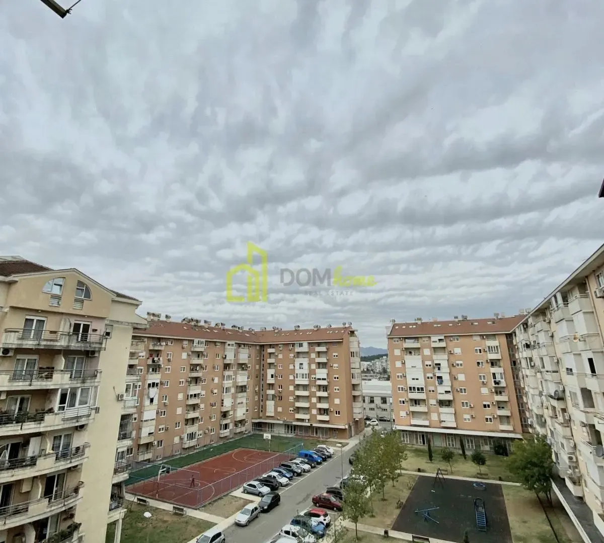 Prodaja, jednosoban stan, 57m², Stari Aerodrom, Podgorica